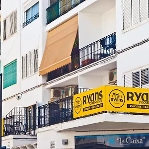 https://hostal-ebusitana.ibizaislandhotels.net