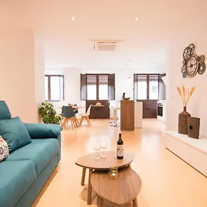 Apartment Tuguest Alhondiga, Granada
